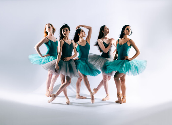 Contemporary Dance Group Poses in Studio Stock Image - Image of cool,  female: 166013121