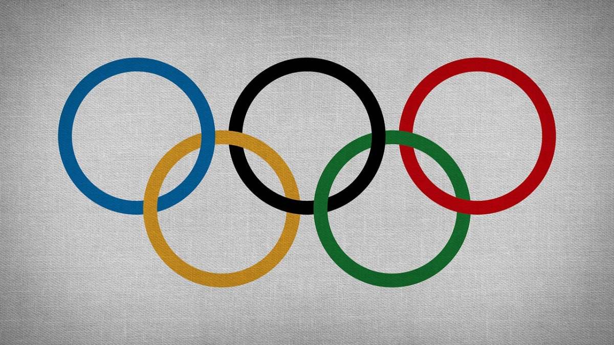 The five Olympic rings.